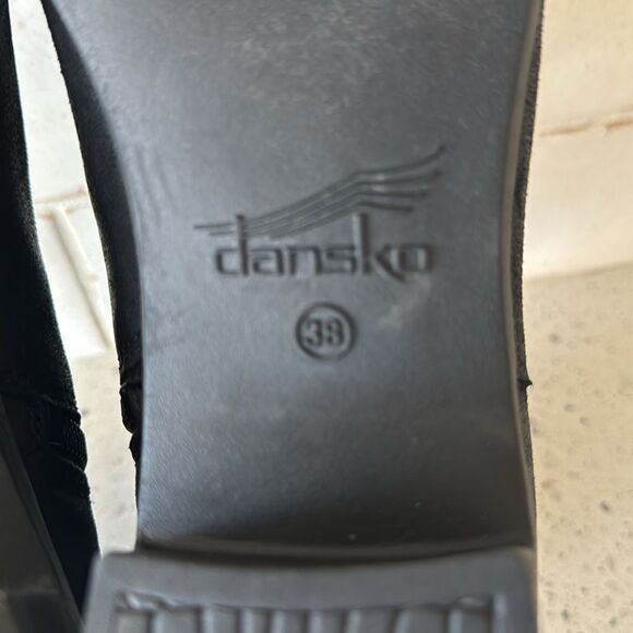 Dansko Women's Size 38 Leather Black Ankle Booties Boots Side Zip Closure EUC - Picture 11 of 12